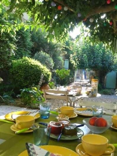Bed and Breakfast La Bastide De Boisset Argilliers Exterior foto